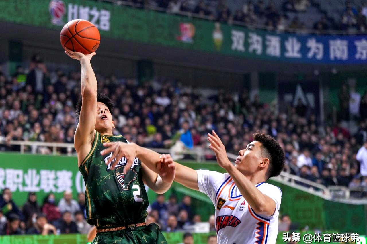 开云-广东宏远发布备战花絮，窗口期单刀错失，NBA季后赛任务艰巨，数据趋势出现新变化的简单介绍